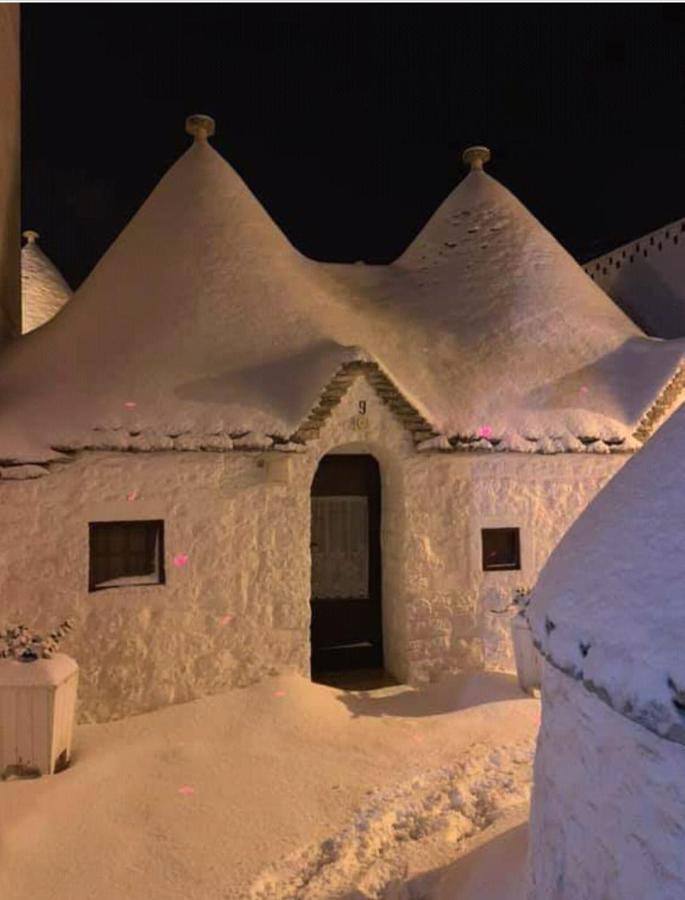 Buona Notte Nel Trulletto Bed & Breakfast Alberobello Ngoại thất bức ảnh